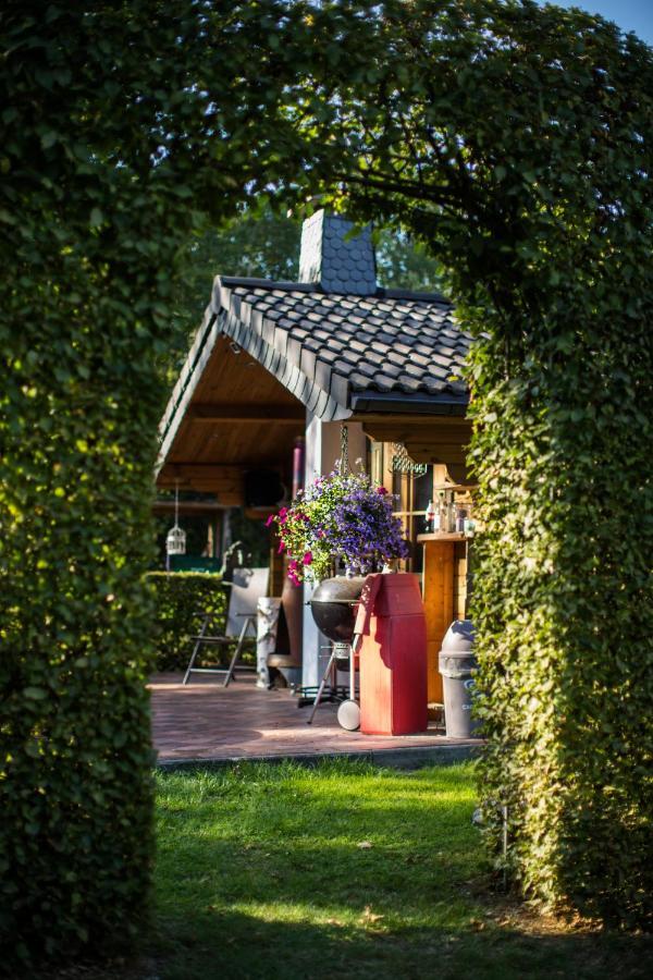 Pension Haus Am Walde ชมาลเลนแบร์ก ภายนอก รูปภาพ